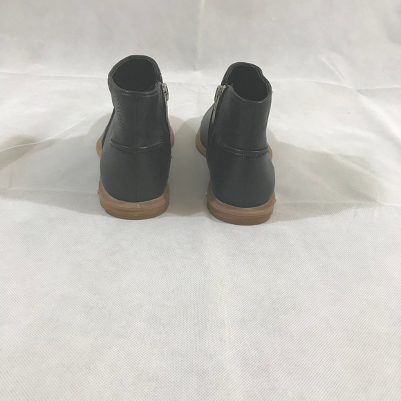 Black Calvin Klein Fashion Boots- Size 7 - Picture 5 of 8